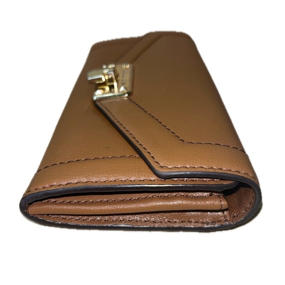 MICHAEL KORS KINSLEY Brown Leather Carryall Gold-Tone Hardware Wallet - Picture 5 of 16